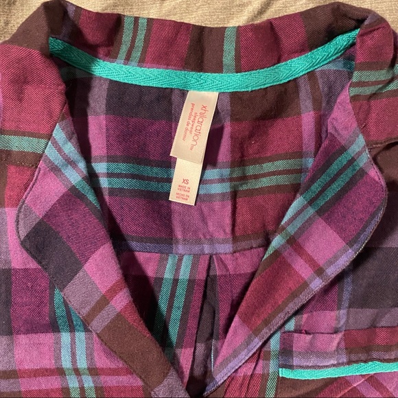 Ladies size XS plaid pajamas - Picture 2 of 4